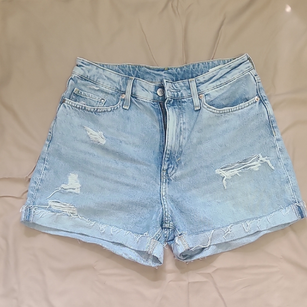 H&M Mom Jean Shorts Distressed High-Waisted